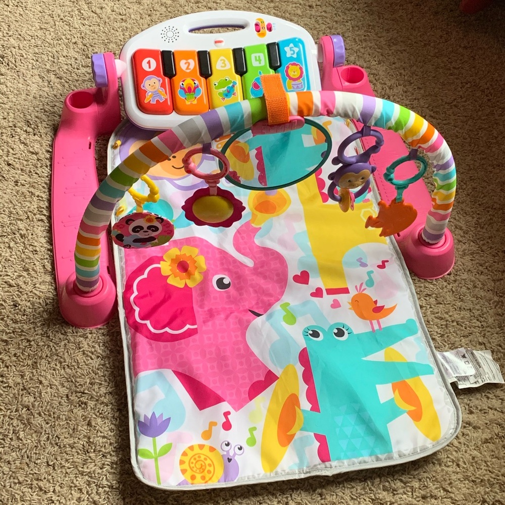 Fisher-Price Deluxe Kick & Play Piano Gym Playmat